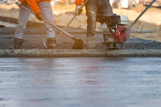 Best Local Concrete Companies  in Broxton, GA